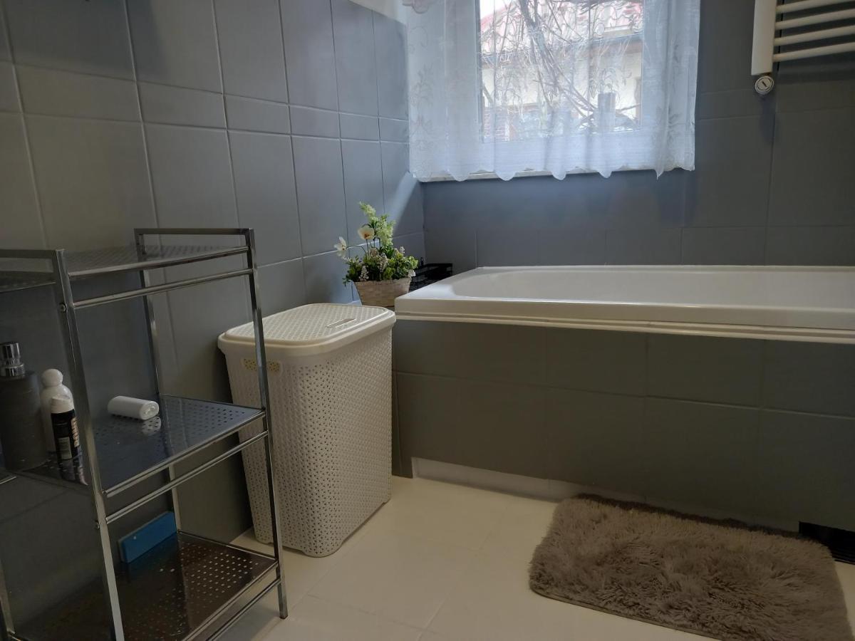 Pokoje Goscinne U Grazynki Nowy Sącz Exterior foto